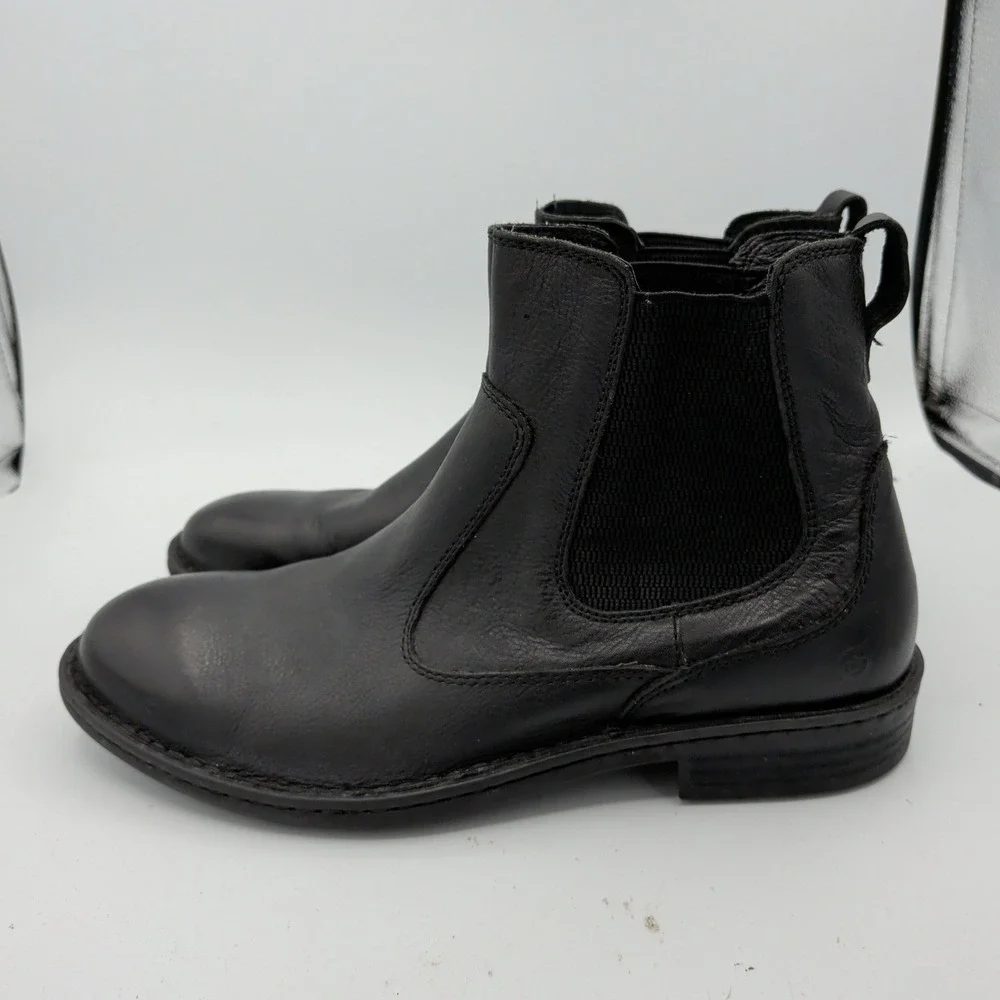 Born Mac Mens H11403 Black Leather Chelsea Boots Round Toe Lug Sole Size 10M